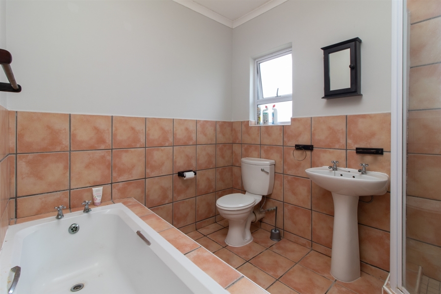 2 Bedroom Property for Sale in Port Alfred Eastern Cape